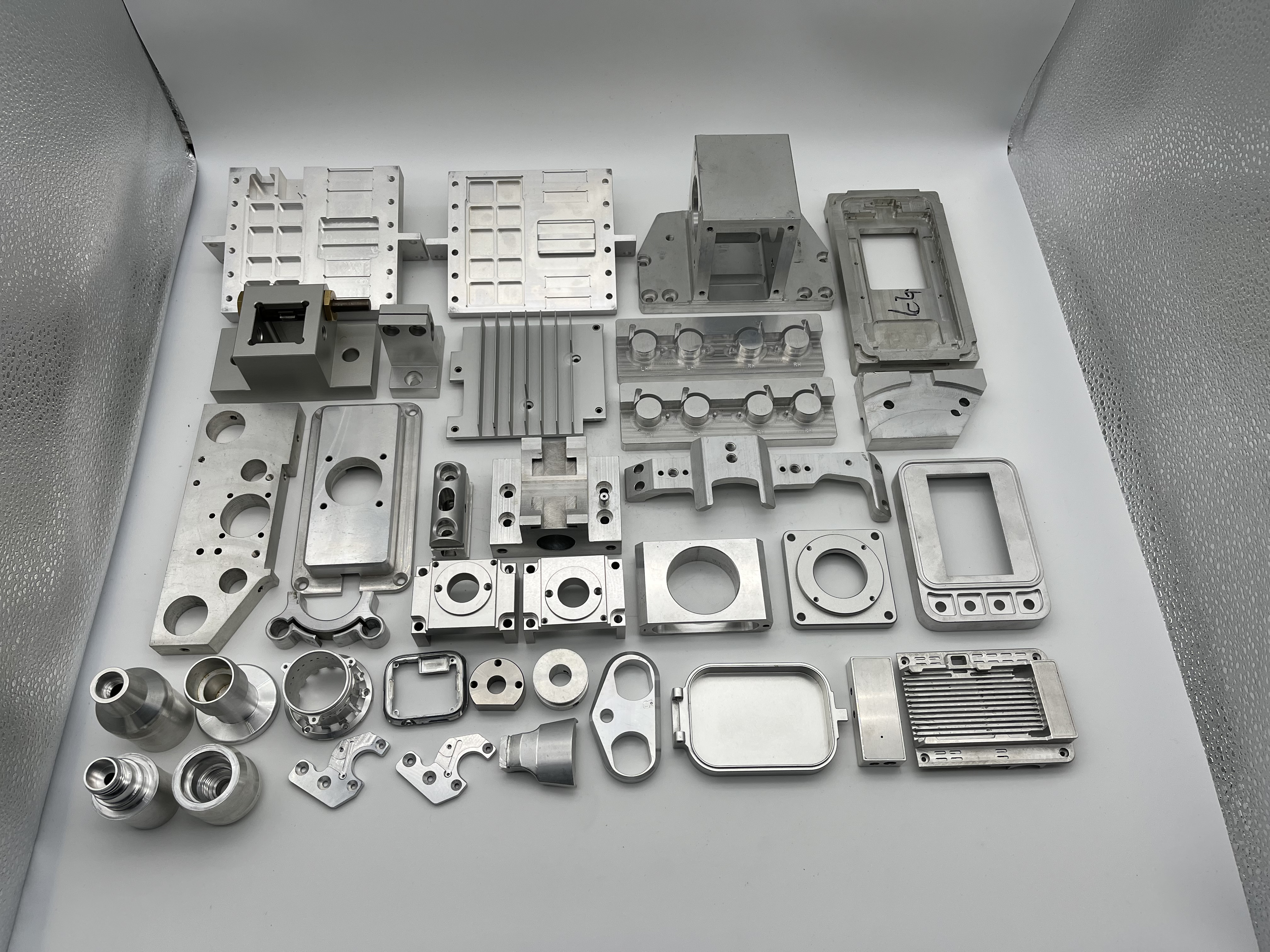  CNC machining parts